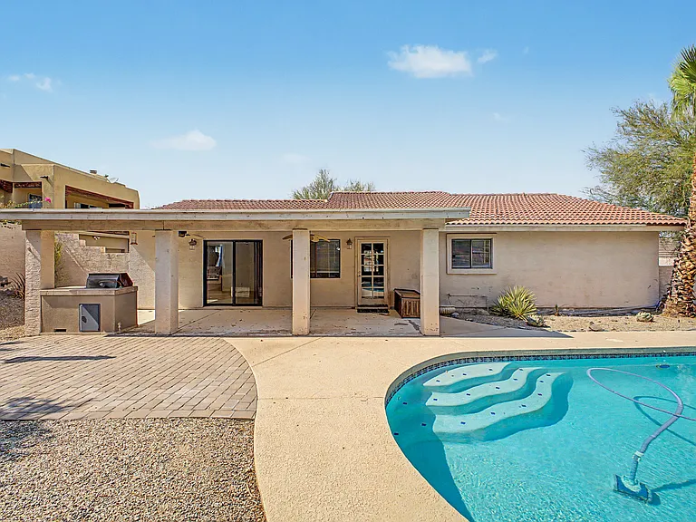17035 E Cascade Dr — Photo 29