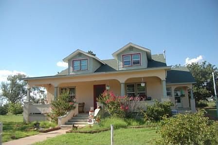 3rd image of 1015 Brownhorn St