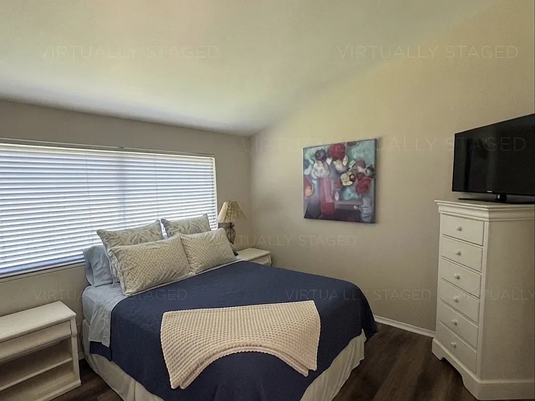 23062 Andria Pl — Photo 7