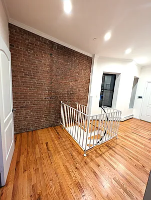 Rented by ArdorNY | media 5