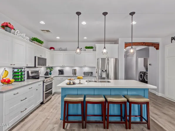 1537 E INDIGO Street, Gilbert, AZ 85298