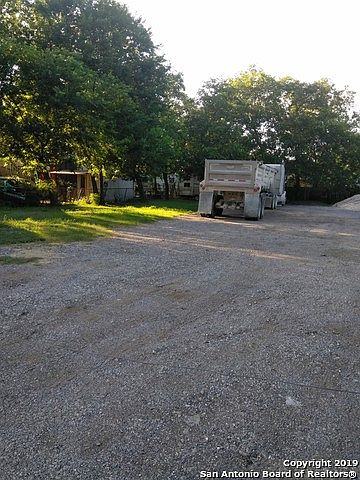 1st image of 359 Ferris Ave