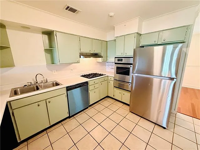 4009 Newlands St — Photo 7
