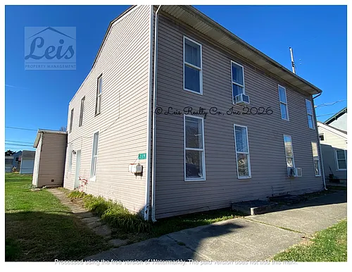219 S Barron St Photo 1