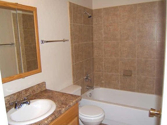 3rd image of 4838 W Manzanita Dr