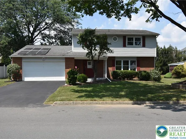 7557 Catalpa Dr, Macungie, PA 18062