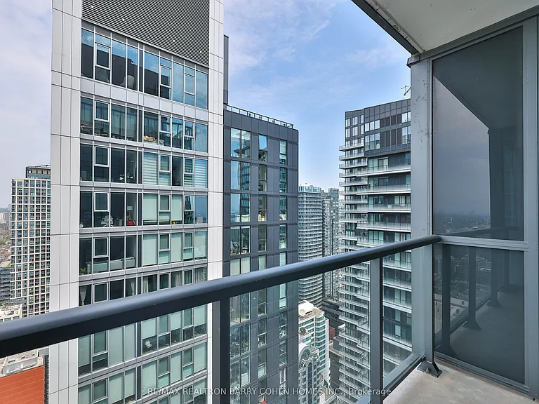 88 Blue Jays Way #LPH4101 — Photo 28