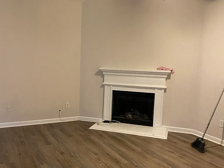 4649 Ravenwood Loop — Photo 6