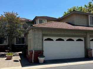29723 Strawberry Hill Dr, Agoura Hills, CA 91301