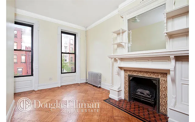 Sold by Douglas Elliman | media 16