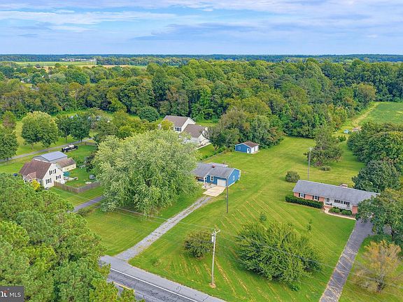 4th image of 7443 Shawnee Rd