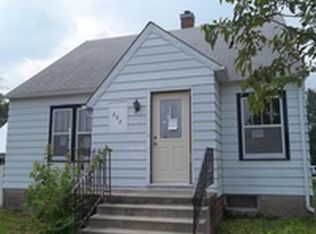 202 3rd Ave SW, State Center, IA 50247