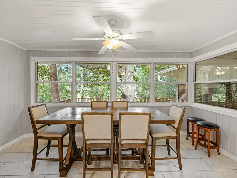 1142 Old Fort Dr — Photo 16