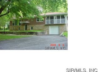 1606 Pontiac Rd, Fairview Heights, IL 62208