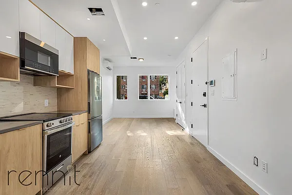 Rented by Rennit Inc. | media 12