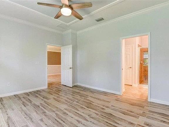 5th image of 9217 Glenforest Dr