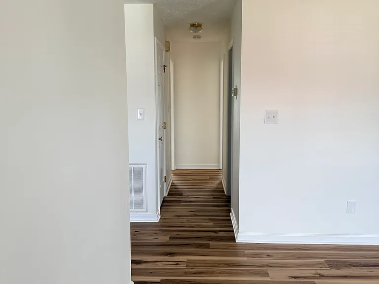 1034 Pinoak Dr #1032 — Photo 4