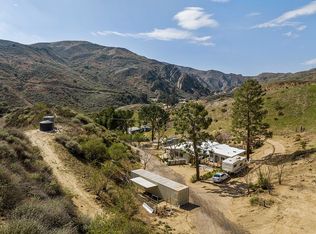 28274 San Martinez Grande Canyon Rd, Castaic, CA 91384