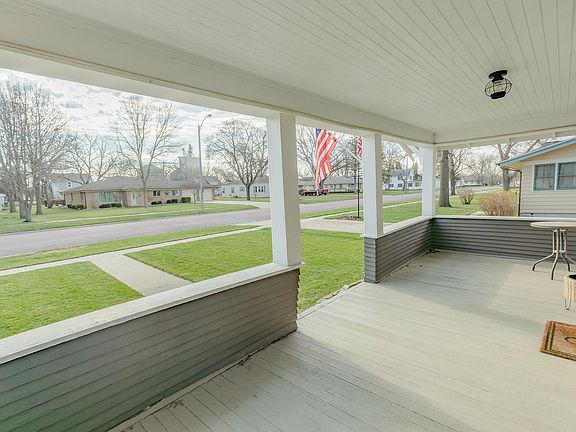 5th image of 1203 N Ave