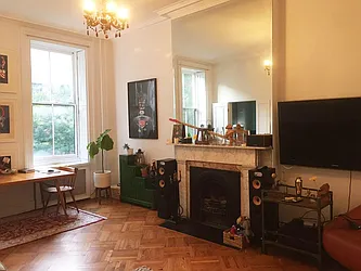 Rented by Roberta Russell, LREB