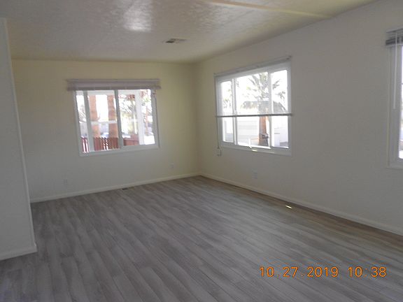 4th image of 69300 Crestview Dr