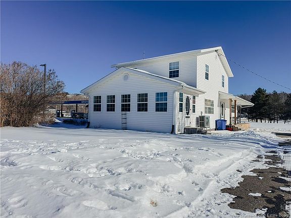 2nd image of 7 Grafton Shore Rd