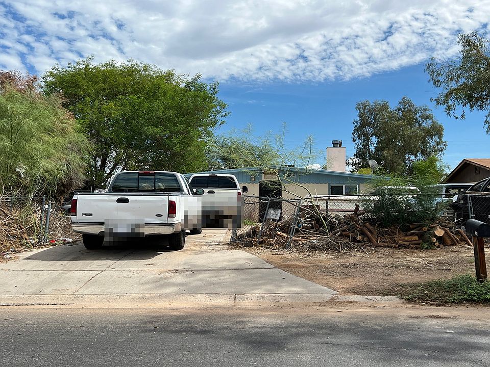 1st image of 205 S 82nd Way