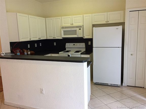 4th image of 8245 NW 108th Ave Unit 2-15