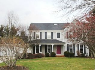 17110 Northbrook Trl, Chagrin Falls, OH 44023