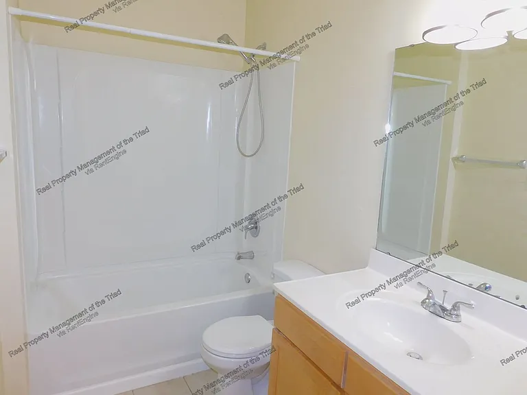 220 W Market St #105 — Photo 11