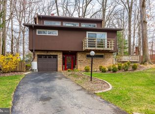 13001 Two Farm Dr, Silver Spring, MD 20904