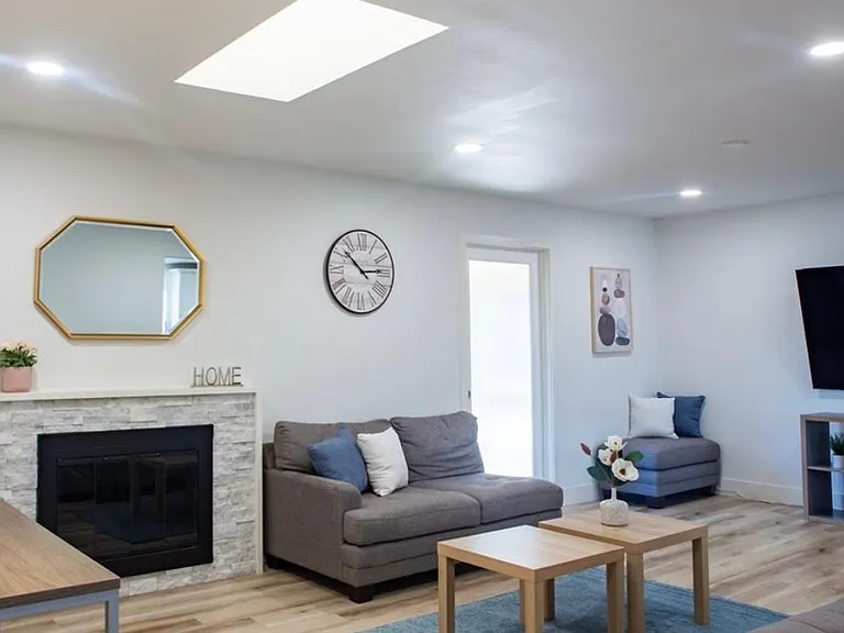 520 Ronwood Ave — Photo 7