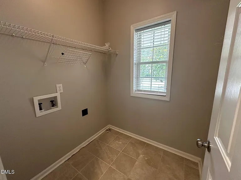 122 Trumbell Cir — Photo 34