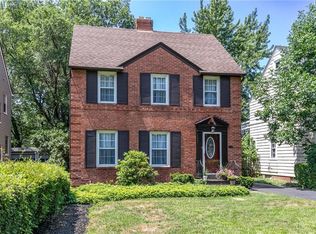 2168 Barrington Rd, University Heights, OH 44118