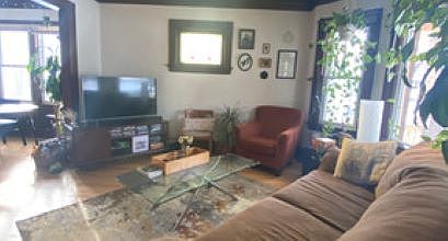 4th image of 319 E Montana St #319