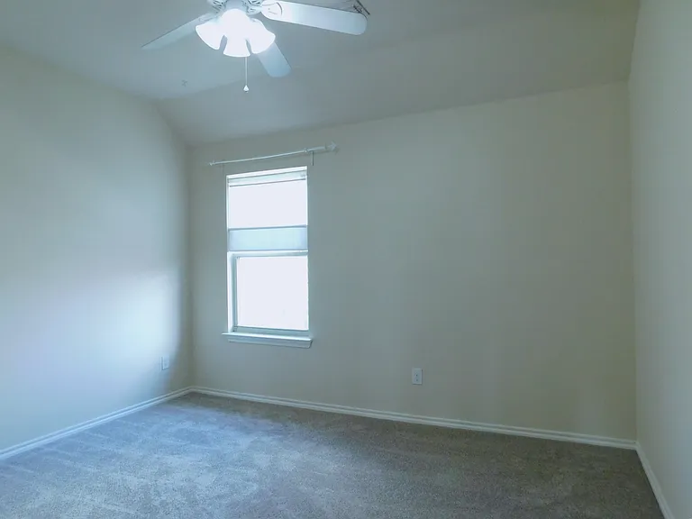 2925 Morning Star Dr — Photo 31