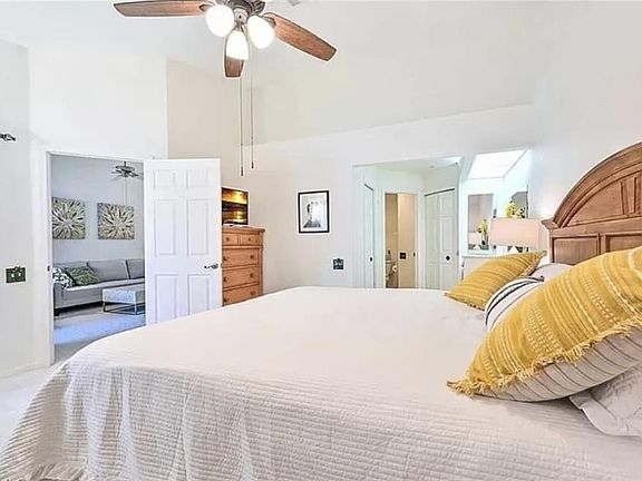3rd image of 13060 Amberley Ct APT 809
