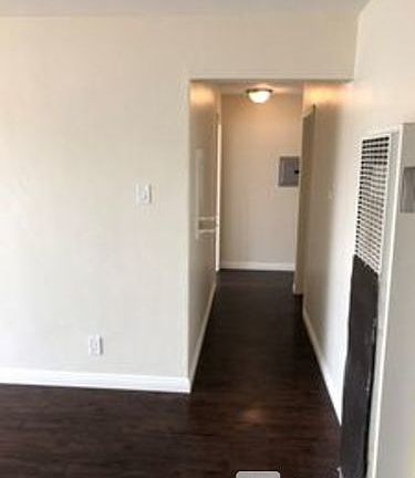 3rd image of 1025 Geneva Ave APT 6