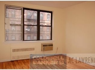 327 E 90th St #4L, New York, NY 10128