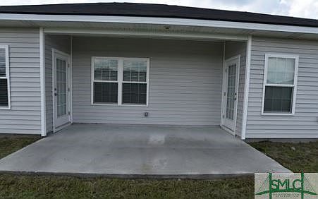 3rd image of 295 Summerhill Dr
