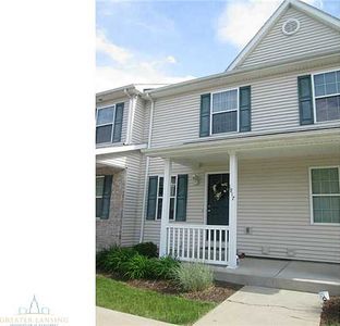 1917 Redbud Ln, Lansing, MI, 48917