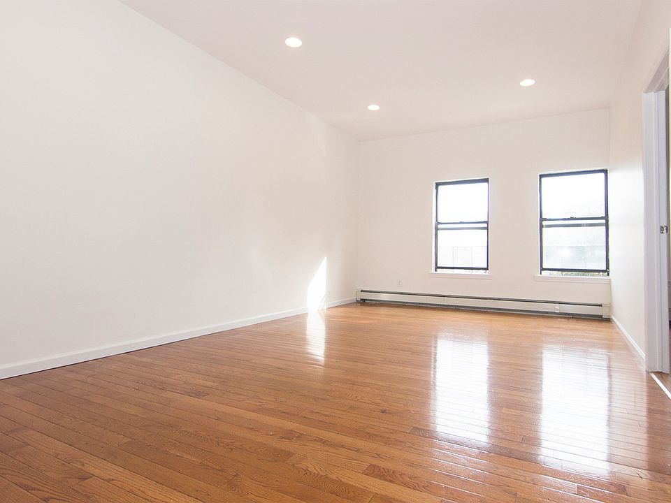 1st image of 30-13 30th Ave #3T