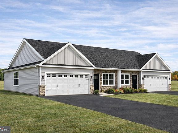 2nd image of 116 Hillard Fld