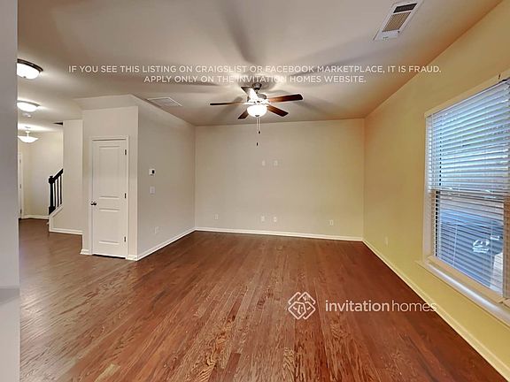 4th image of 228 Highland Pointe Cir E