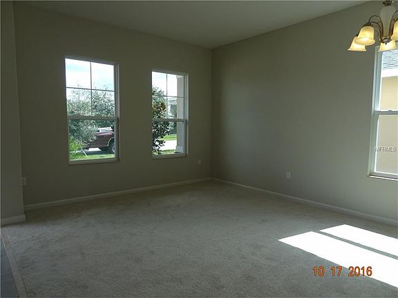 4th image of 2032 Honeybell Ave