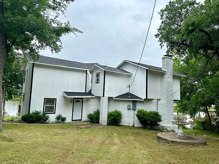 196 Lcr Whiterock — Photo 1