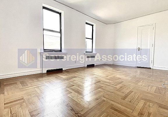 4th image of 116 Seaman Ave APT 6C