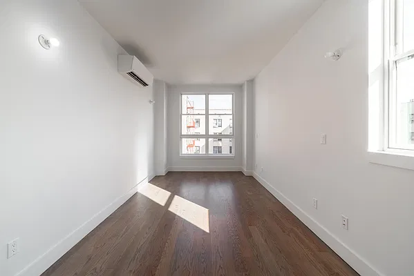 Rented by Twin Group | media 3