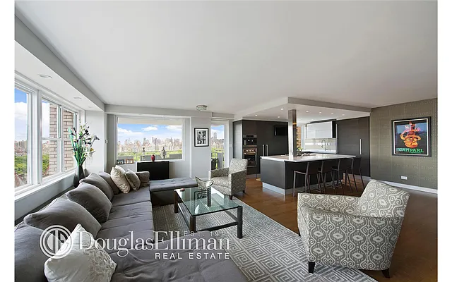 Sold by Douglas Elliman | media 16
