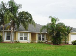 6629 NW Omega Rd, Port Saint Lucie, FL 34983